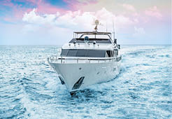 Super Luxury Yacht Cruising in Dubai