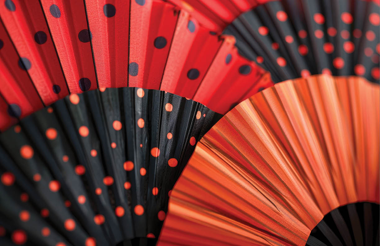 Fans in red and black with polka dots