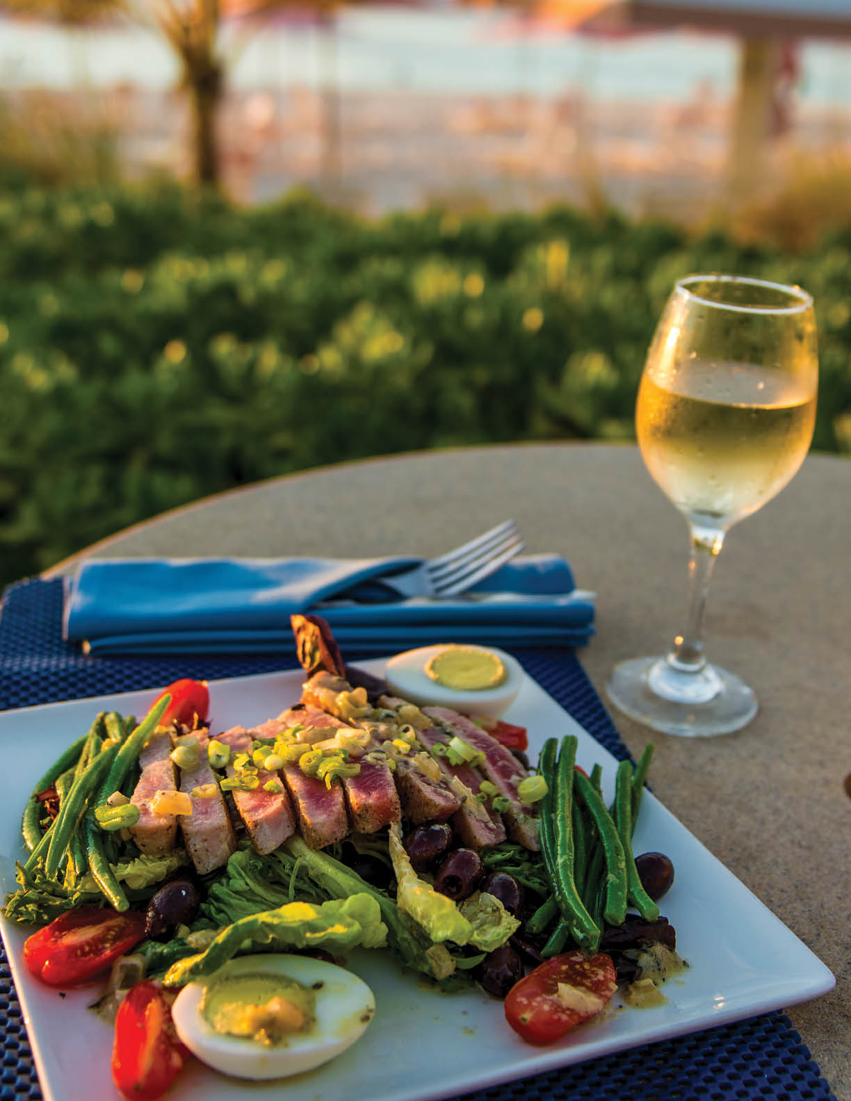 Grilled tuna cuisine, Grace Bay Beach, Providenciales, Turks and Caicos Islands, Caribbean.