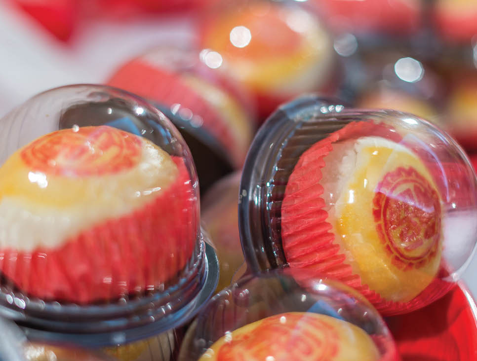 Chinese “Xi Bing" (Happiness pastry) Chinese wedding